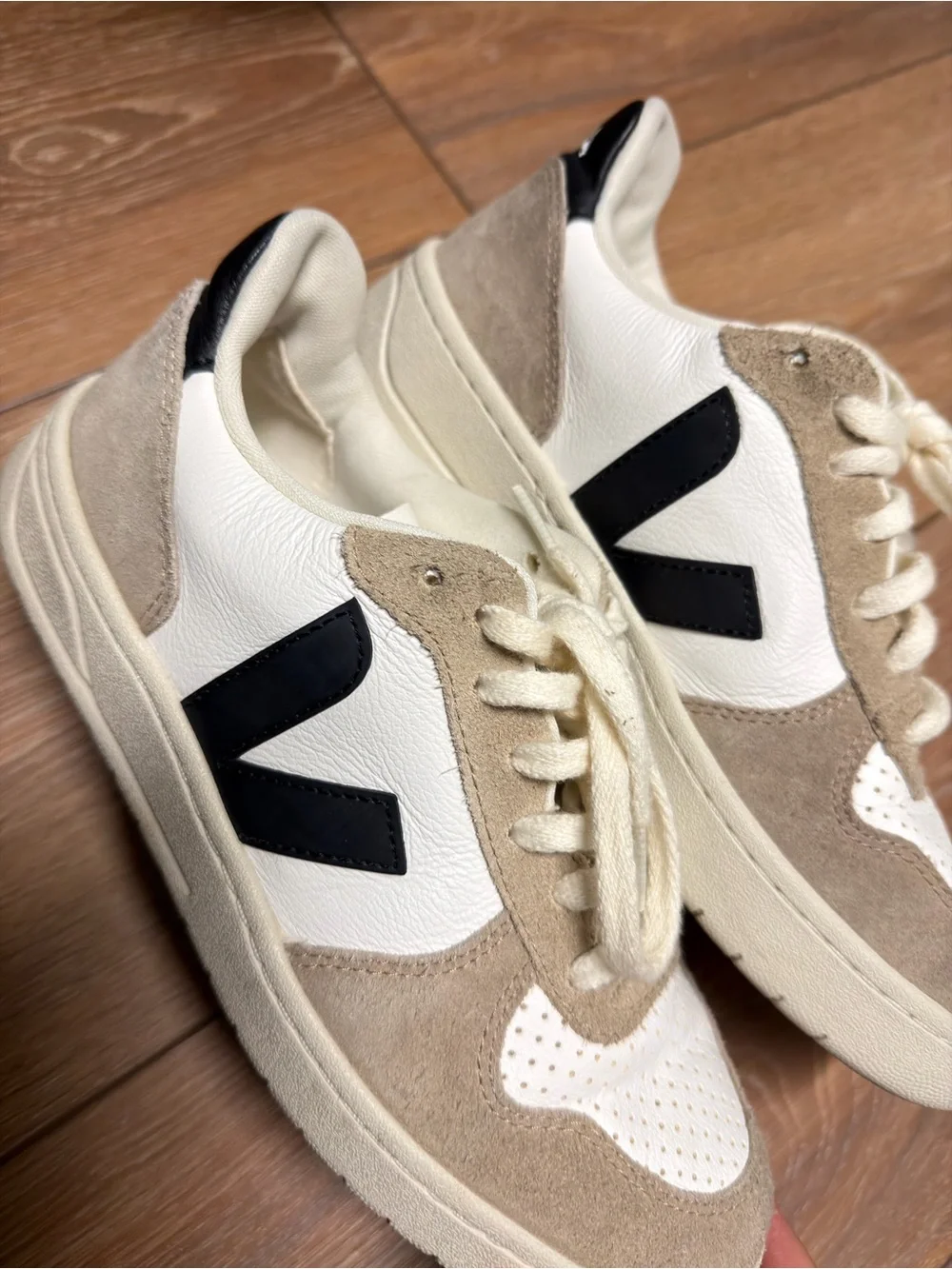 Veja V-10 Sneakers in Beige, White & Black